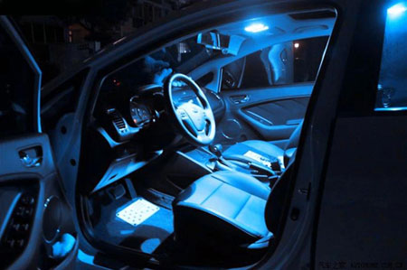 淺談LED汽車照明在未來市場(chǎng)的機(jī)遇與挑戰(zhàn)