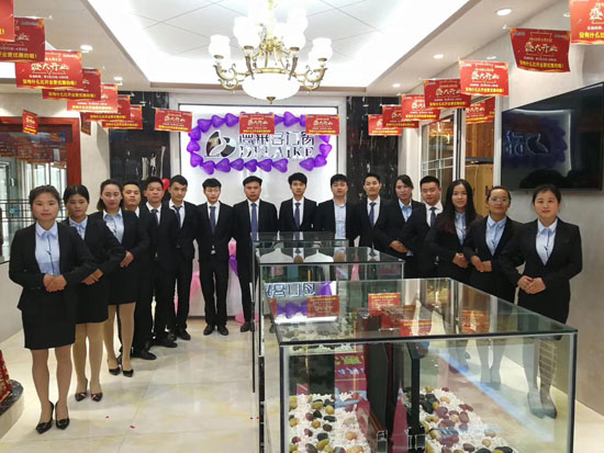 喜報(bào)！德來(lái)客門窗銅仁旗艦店盛世起航