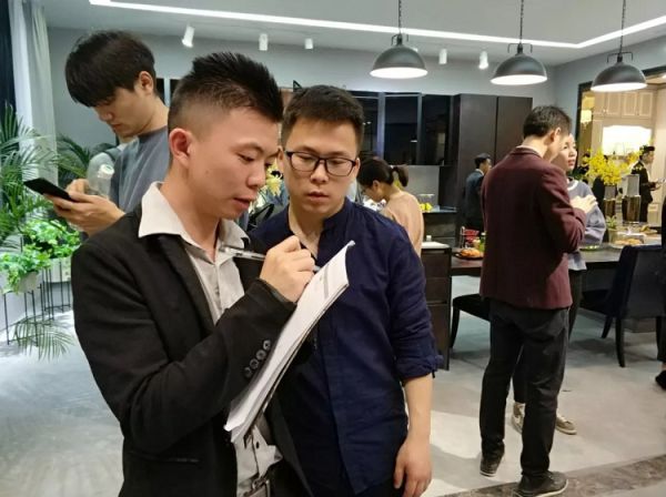 品牌大事|晾媽智能晾衣架亮相家具展，黑科技燃動(dòng)廣州