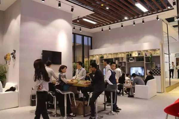 品牌大事|晾媽智能晾衣架亮相家具展，黑科技燃動(dòng)廣州