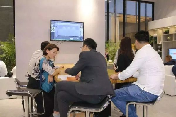 品牌大事|晾媽智能晾衣架亮相家具展，黑科技燃動(dòng)廣州