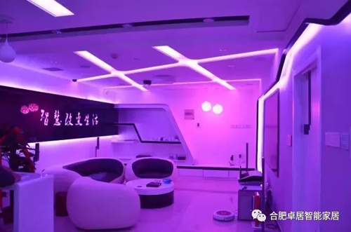 你與家之間，就缺一個知名智能家居品牌的智能燈光系統(tǒng)