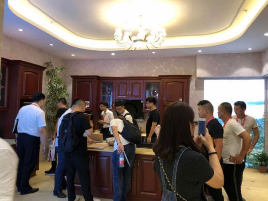 品牌大事| 2018建博會莫干山全屋定制閃耀廣州，明年再見！
