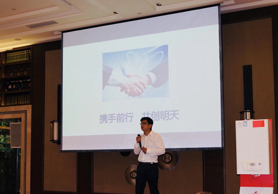 品牌大事|意大利依瑪全國(guó)巡回活動(dòng)首先在成都站徐徐拉開大幕