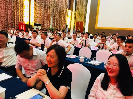 火星人集成灶銷售部9月績溪會議：我們是最棒的團隊！