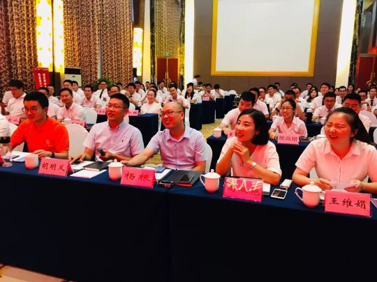 火星人集成灶銷售部9月績溪會議：我們是最棒的團隊！