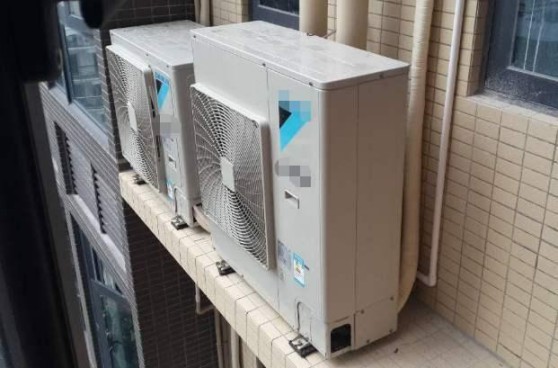 空調外機日常風吹雨淋，需要為其遮擋嗎？聽聽師傅怎么說