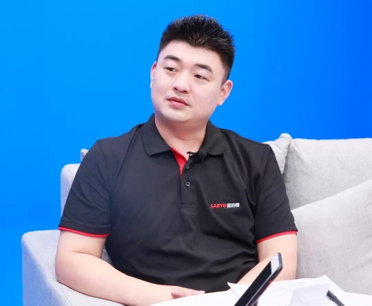 專訪圣伯雅總經(jīng)理羅杰：做墻板品牌代表，助力經(jīng)銷商轉(zhuǎn)型 