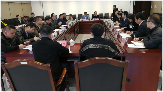 君匠世家藝術(shù)涂料 攜手涂料商會(huì)赴梧州地區(qū)進(jìn)行考察投資